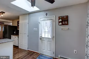 129 Blue Jay Rd, Chalfont, PA 18914 - Photo 7