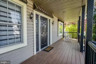 131 N Hawthorne Ave, Langhorne, PA 19047 - Photo 5