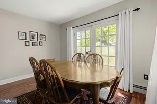 131 N Hawthorne Ave, Langhorne, PA 19047 - Photo 17