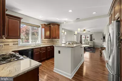 131 N Hawthorne Avenue, Langhorne, PA 19047 - Photo 13