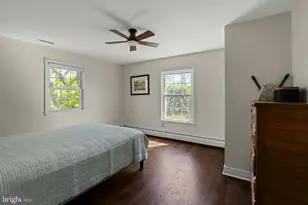 131 N Hawthorne Ave, Langhorne, PA 19047 - Photo 29