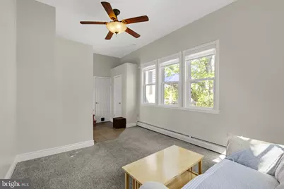 131 N Hawthorne Avenue, Langhorne, PA 19047 - Photo 19