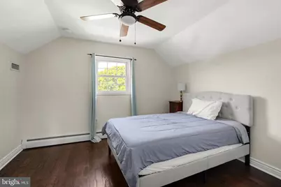 131 N Hawthorne Avenue, Langhorne, PA 19047 - Photo 37