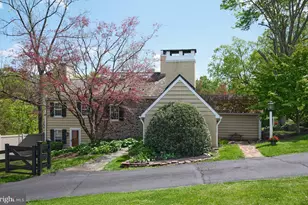2135 S Sugan Rd, New Hope, PA 18938 - Photo 1