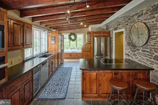 2135 S Sugan Rd, New Hope, PA 18938 - Photo 7