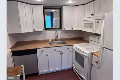 112 Yardley Commons, Yardley, PA 19067 - Photo 7