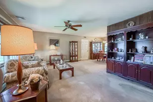 44 Cotton Rd, Levittown, PA 19057 - Photo 3