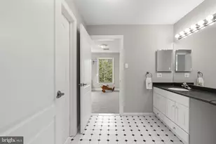 2321 Old Bristol Rd, Holland, PA 18966 - Photo 13