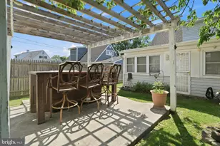 9 Violet, Levittown, PA 19057 - Photo 45
