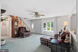 9 Violet, Levittown, PA 19057 - Photo 7