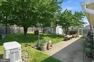 9 Violet, Levittown, PA 19057 - Photo 37