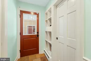 290 Foxcroft Dr, Warminster, PA 18974 - Photo 33