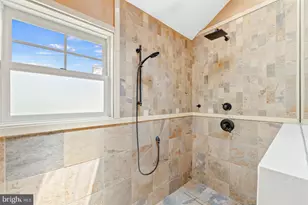 290 Foxcroft Dr, Warminster, PA 18974 - Photo 47