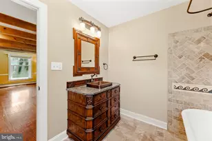 290 Foxcroft Dr, Warminster, PA 18974 - Photo 35