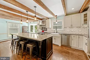 290 Foxcroft Dr, Warminster, PA 18974 - Photo 31