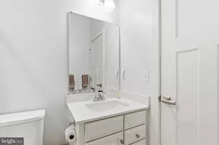 1054 Domino Ln, Warminster, PA 18974 - Photo 25