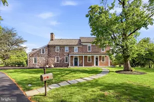 559 Palmer Farm Dr, Yardley, PA 19067 - Photo 1