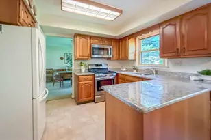 129 South Dr, Newtown, PA 18940 - Photo 5