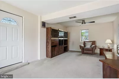 618 S Oxford Valley Road, Fairless Hills, PA 19030 - Photo 23