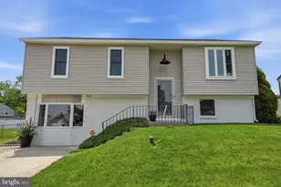 618 S Oxford Valley Rd, Fairless Hills, PA 19030 - Photo 1