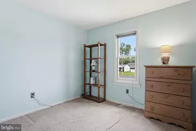 618 S Oxford Valley Road, Fairless Hills, PA 19030 - Photo 25