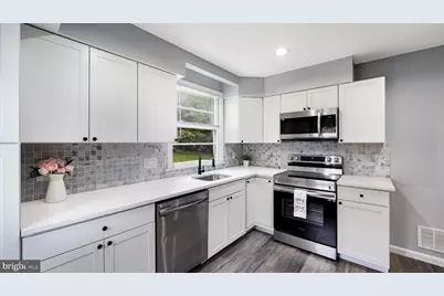687 Bristol, Southampton, PA 18966 - Photo 13