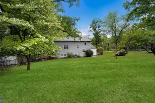 687 Bristol, Southampton, PA 18966 - Photo 33