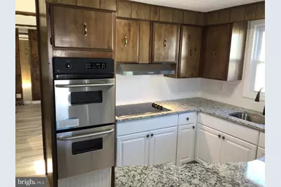 5222 Graham Drive, Morrisville, PA 19067 - Photo 7