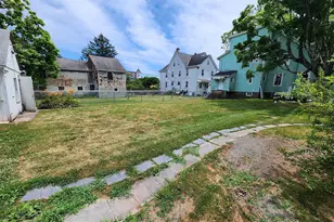 N Hellertown Ave, Quakertown, PA 18951 - Photo 13