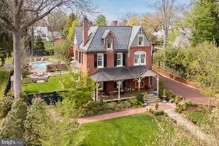 261 Maple Ave, Doylestown, PA 18901 - Photo 1