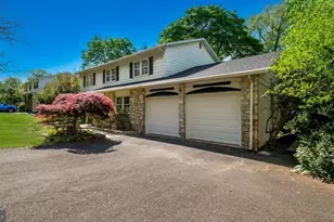 1086 Gravel Hill Rd, Southampton, PA 19006 - Photo 3