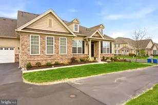 1190 Webb Dr, Perkasie, PA 18944 - Photo 3