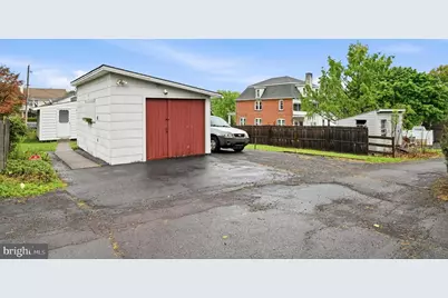 333 S 4th Street, Perkasie, PA 18944 - Photo 5