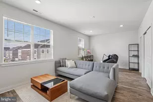 142 Fleet Ct, Bensalem, PA 19020 - Photo 5