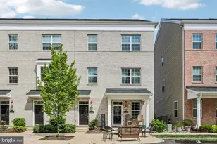 142 Fleet Ct, Bensalem, PA 19020 - Photo 1