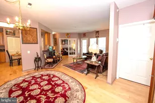 100 Fiddleleaf Ln, Warrington, PA 18976 - Photo 5