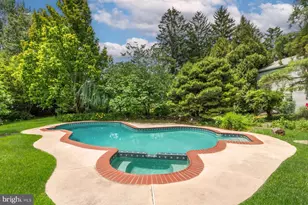 5780 Village Ln, Doylestown, PA 18902 - Photo 45