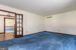 5780 Village Ln, Doylestown, PA 18902 - Photo 7