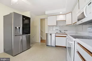 647 Middle Holland Rd, Southampton, PA 18966 - Photo 15