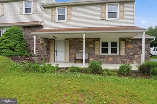 647 Middle Holland Rd, Southampton, PA 18966 - Photo 5