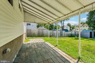 540 Olive St, Warminster, PA 18974 - Photo 31