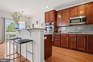 3221 Whisper Ln, Furlong, PA 18925 - Photo 9