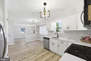 1942 Oakford Ave, Feasterville-Trevose, PA 19053 - Photo 17