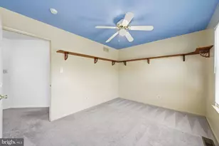 1942 Oakford Ave, Feasterville-Trevose, PA 19053 - Photo 43