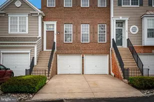 19 Avalon Ct, Doylestown, PA 18901 - Photo 3