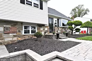 712 Ivyland Rd, Warminster, PA 18974 - Photo 3