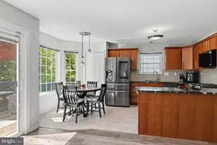 34 Yorkshire Dr, Newtown, PA 18940 - Photo 13