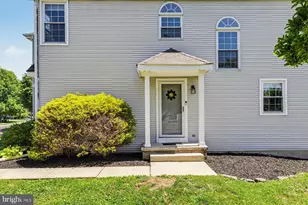 34 Yorkshire Dr, Newtown, PA 18940 - Photo 3