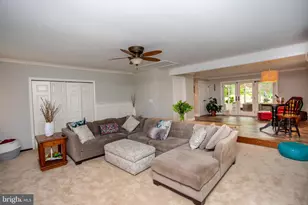15 Dogwood Ln, Doylestown, PA 18901 - Photo 37