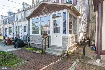 523 Locust Street, Bristol, PA 19007 - Photo 3